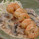 Creamy Bacon-Mushroom Shrimp and Grits